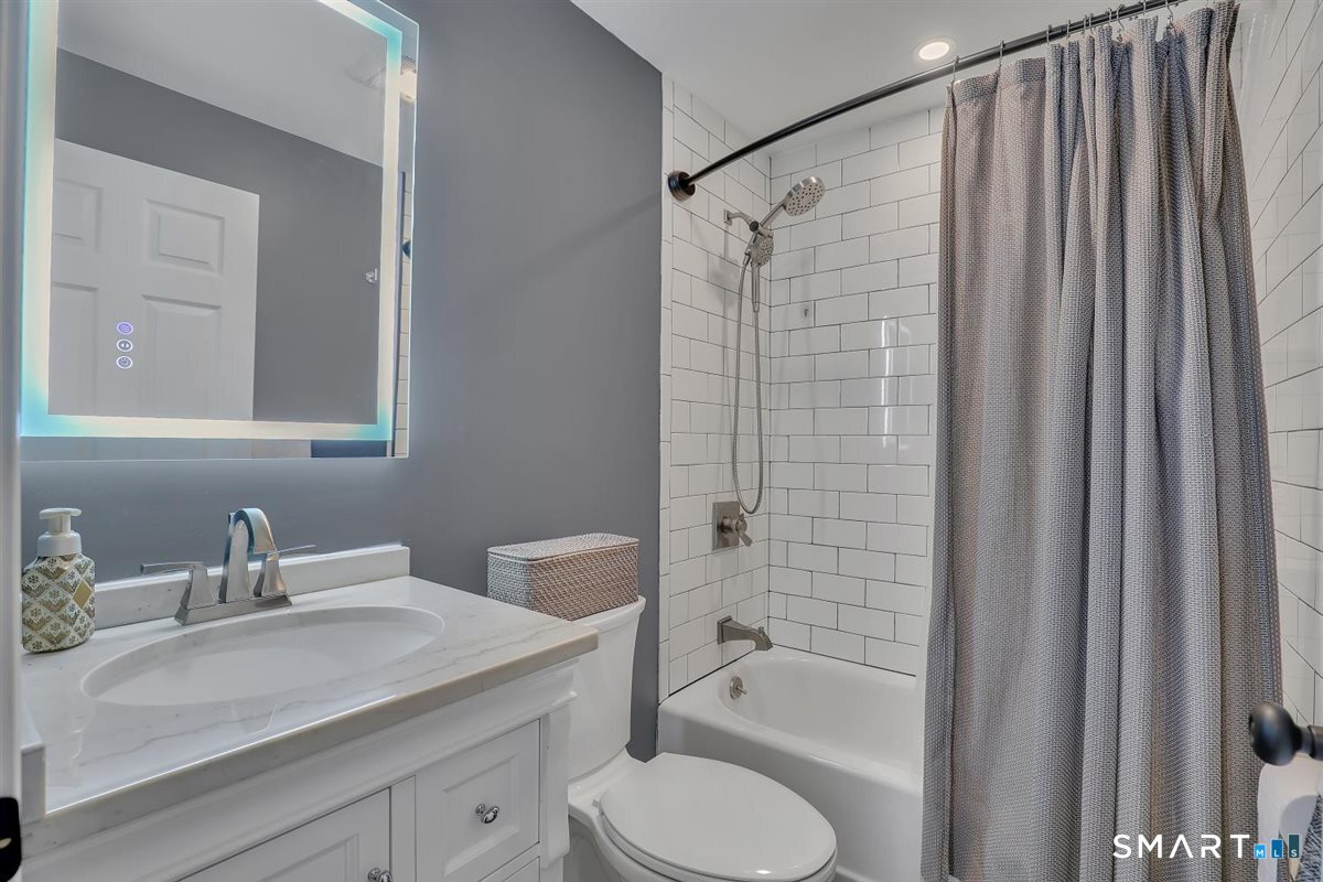 41 Timberwood Road West Hartford CT 06117