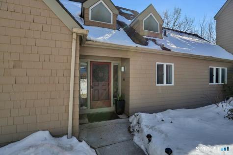 41 Timberwood Road West Hartford CT 06117