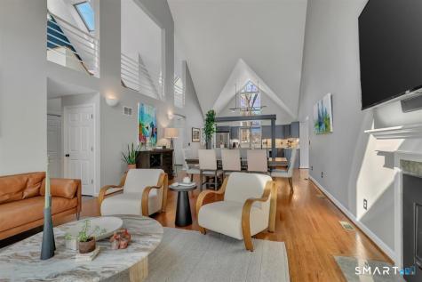 41 Timberwood Road West Hartford CT 06117