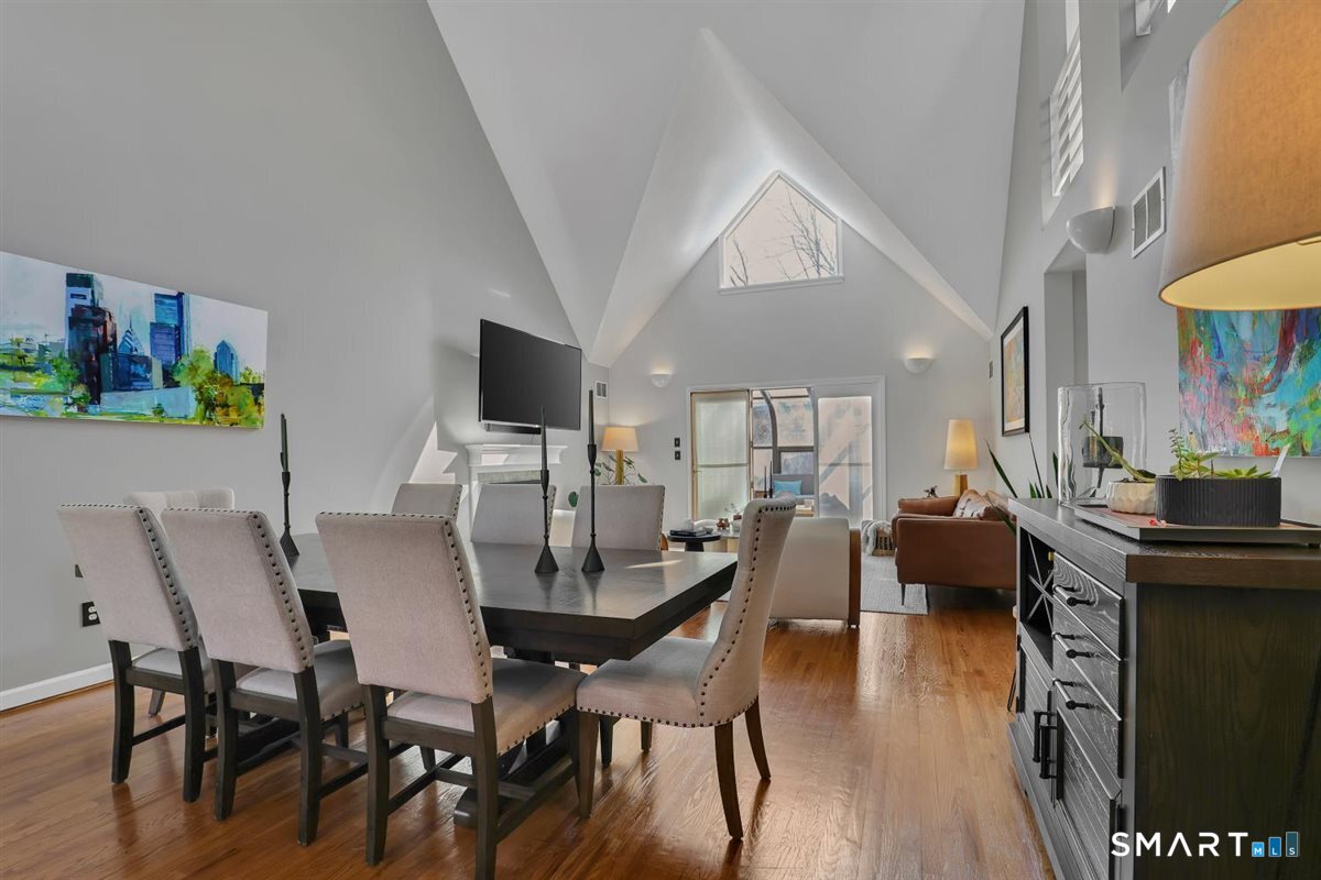 41 Timberwood Road West Hartford CT 06117