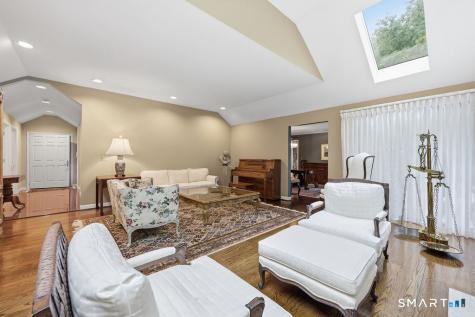 38 Cary Lane Bloomfield CT 06002