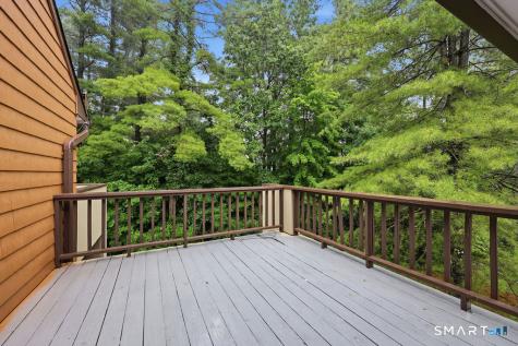38 Cary Lane Bloomfield CT 06002