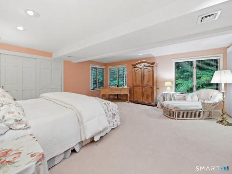 38 Cary Lane Bloomfield CT 06002