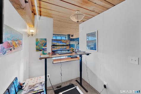 68 Thermos Avenue Norwich CT 06360
