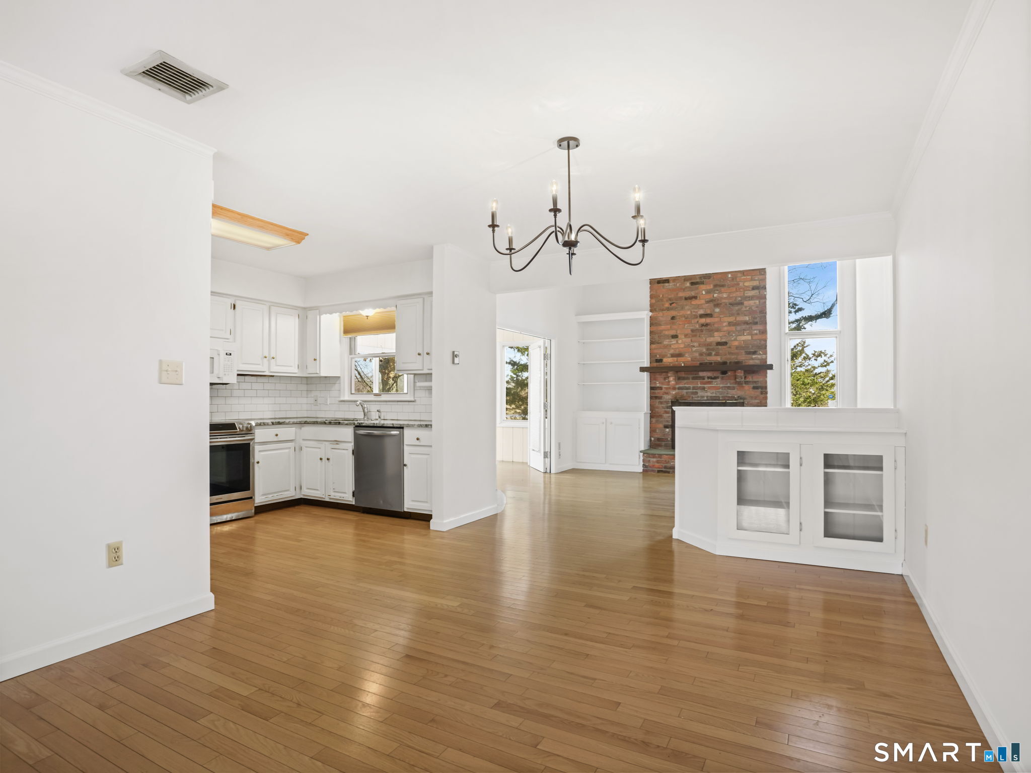 6 Sandgate Circle Madison CT 06443