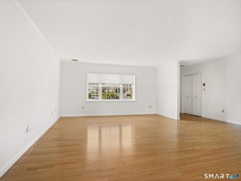 6 Sandgate Circle Madison CT 06443