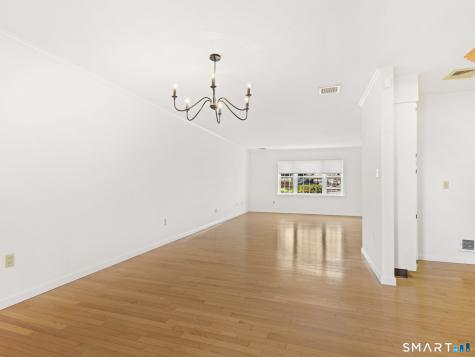 6 Sandgate Circle Madison CT 06443