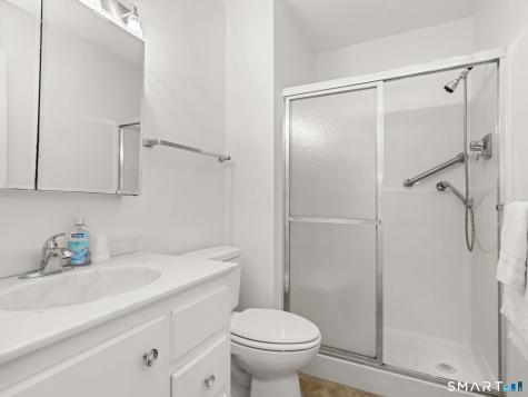 6 Sandgate Circle Madison CT 06443