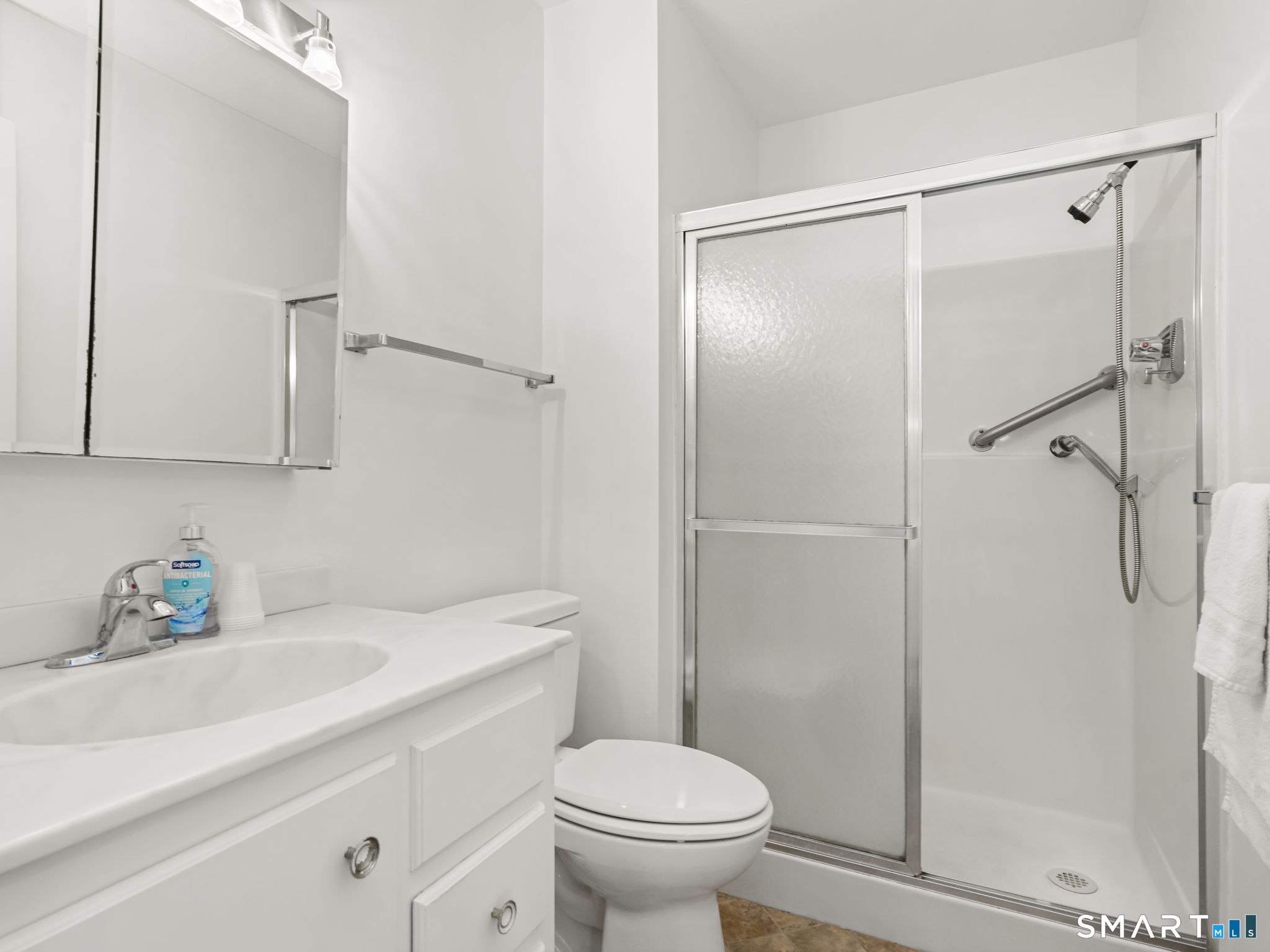 6 Sandgate Circle Madison CT 06443