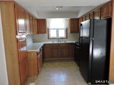 11 Kevin Drive East Windsor CT 06088
