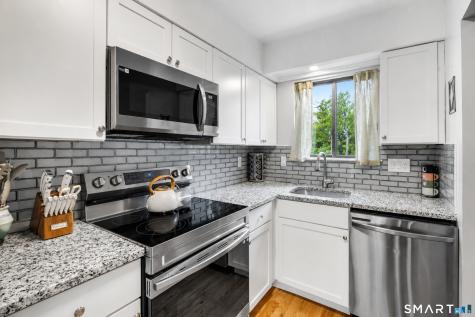 50 Sterling Village Meriden CT 06450