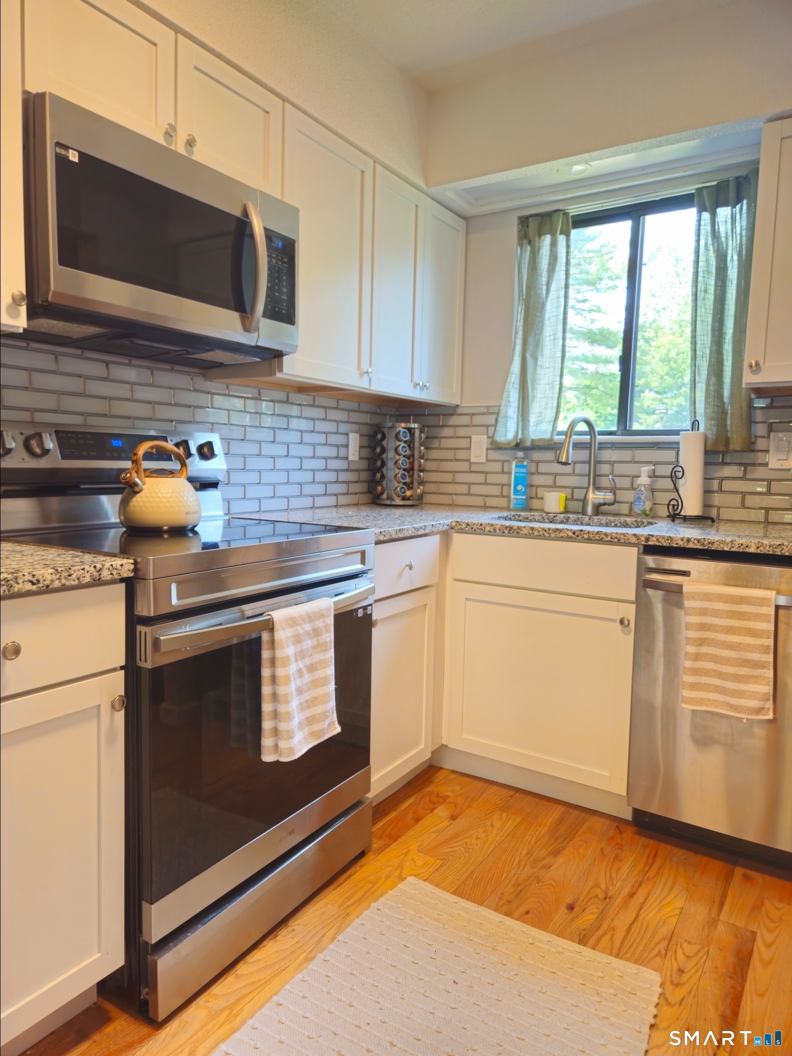 50 Essex Court Meriden CT 06450