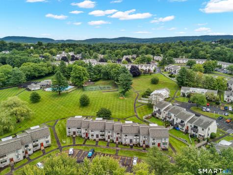 50 Sterling Village Meriden CT 06450