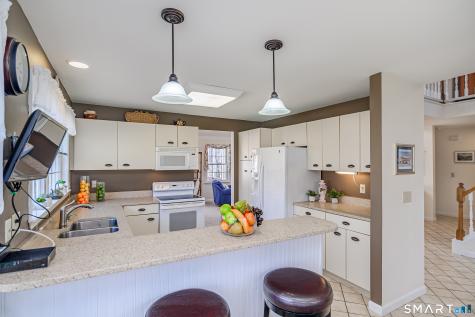 18 Sullivan Farm New Milford CT 06776