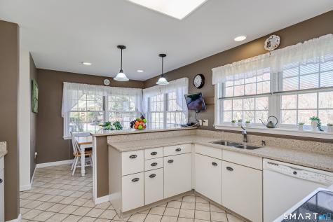 18 Sullivan Farm New Milford CT 06776