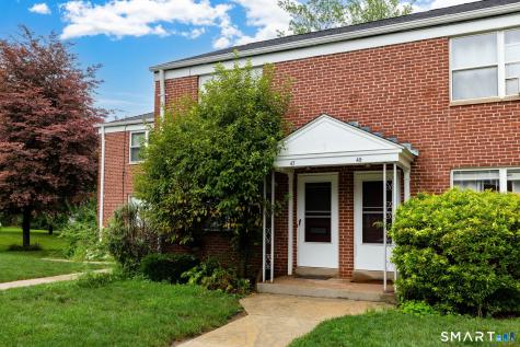 47 Arnold Way West Hartford CT 06119