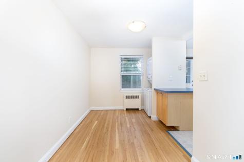 47 Arnold Way West Hartford CT 06119