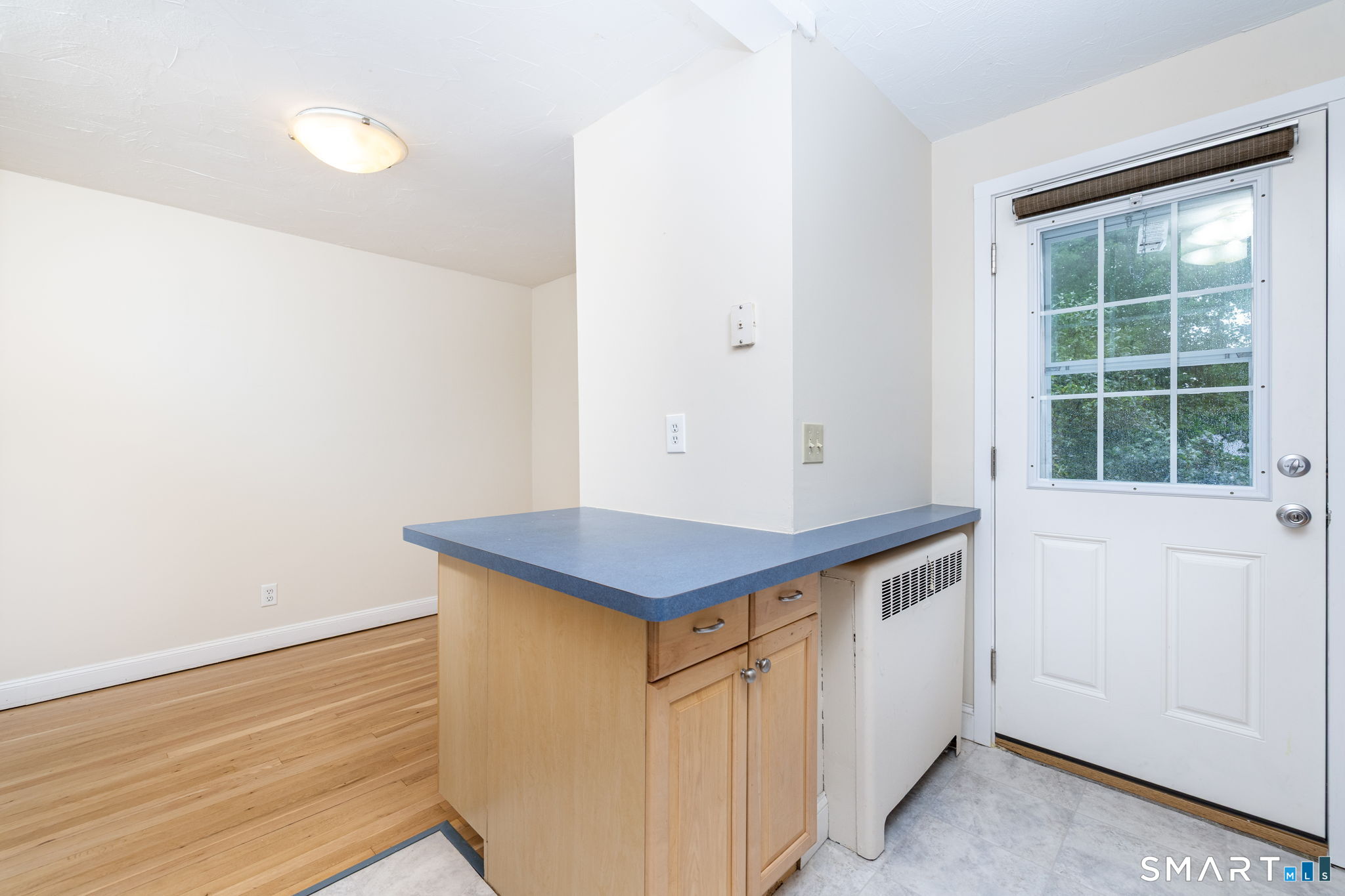 47 Arnold Way West Hartford CT 06119