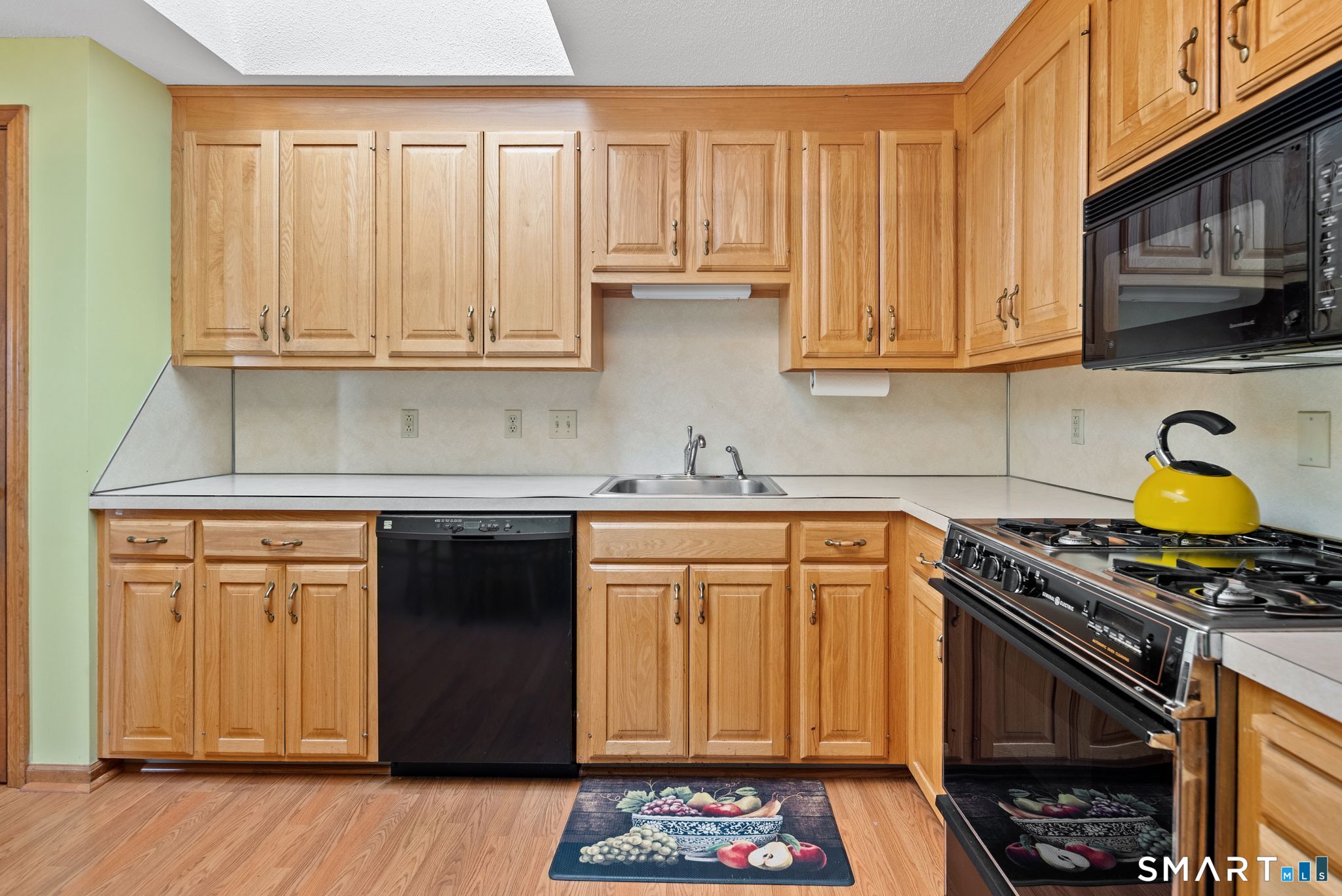 51 Ivy Lane South Windsor CT 06074