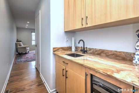 690 Forest Road West Haven CT 06516