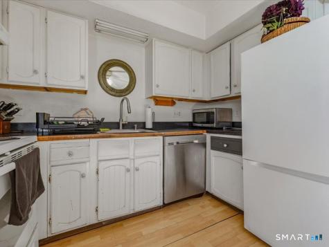 246 Reeds Gap Road North Branford CT 06472