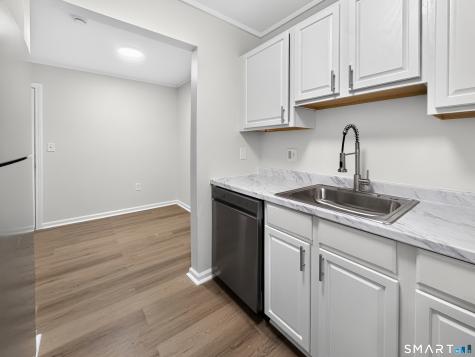 59 Glade Street West Haven CT 06516