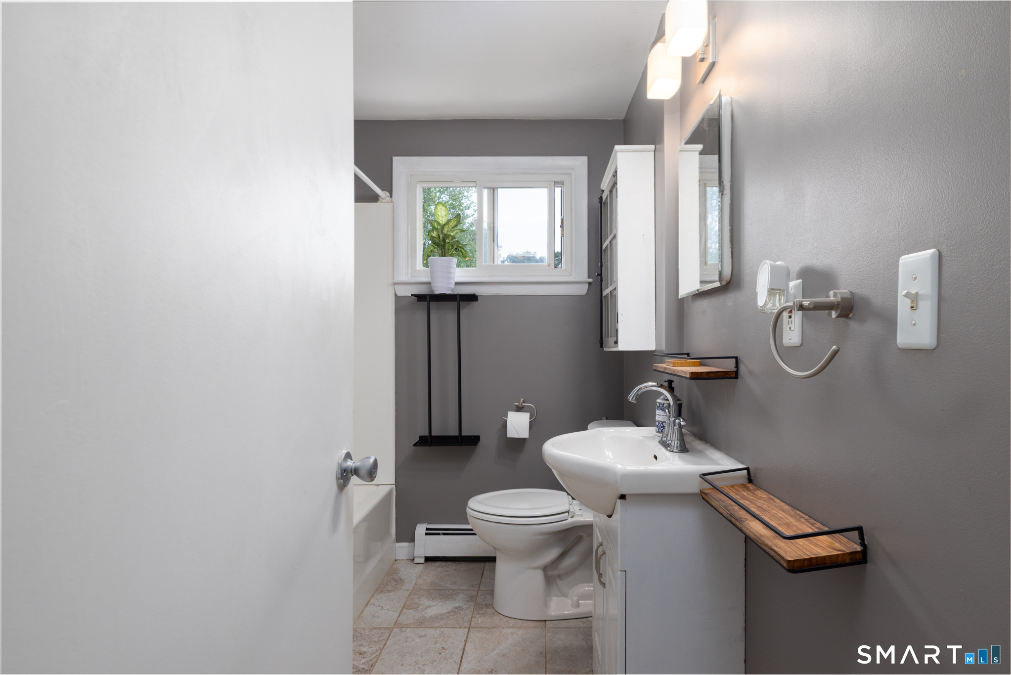 23 Mckenna Drive Middletown CT 06457