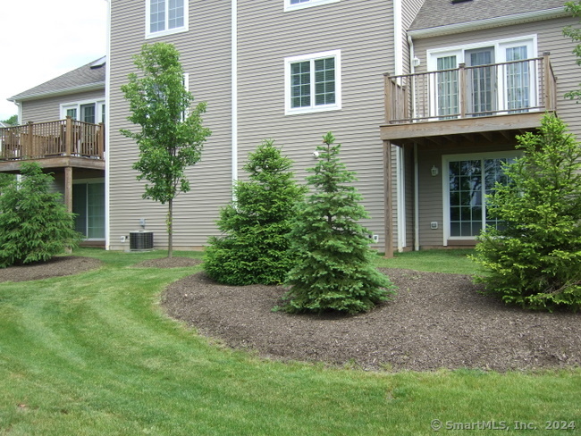 1985 West Street Southington CT 06489