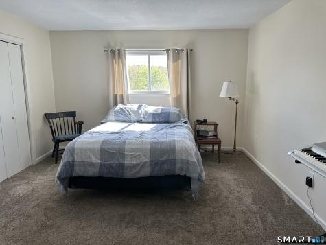 208 Timber Lane Canton CT 06019