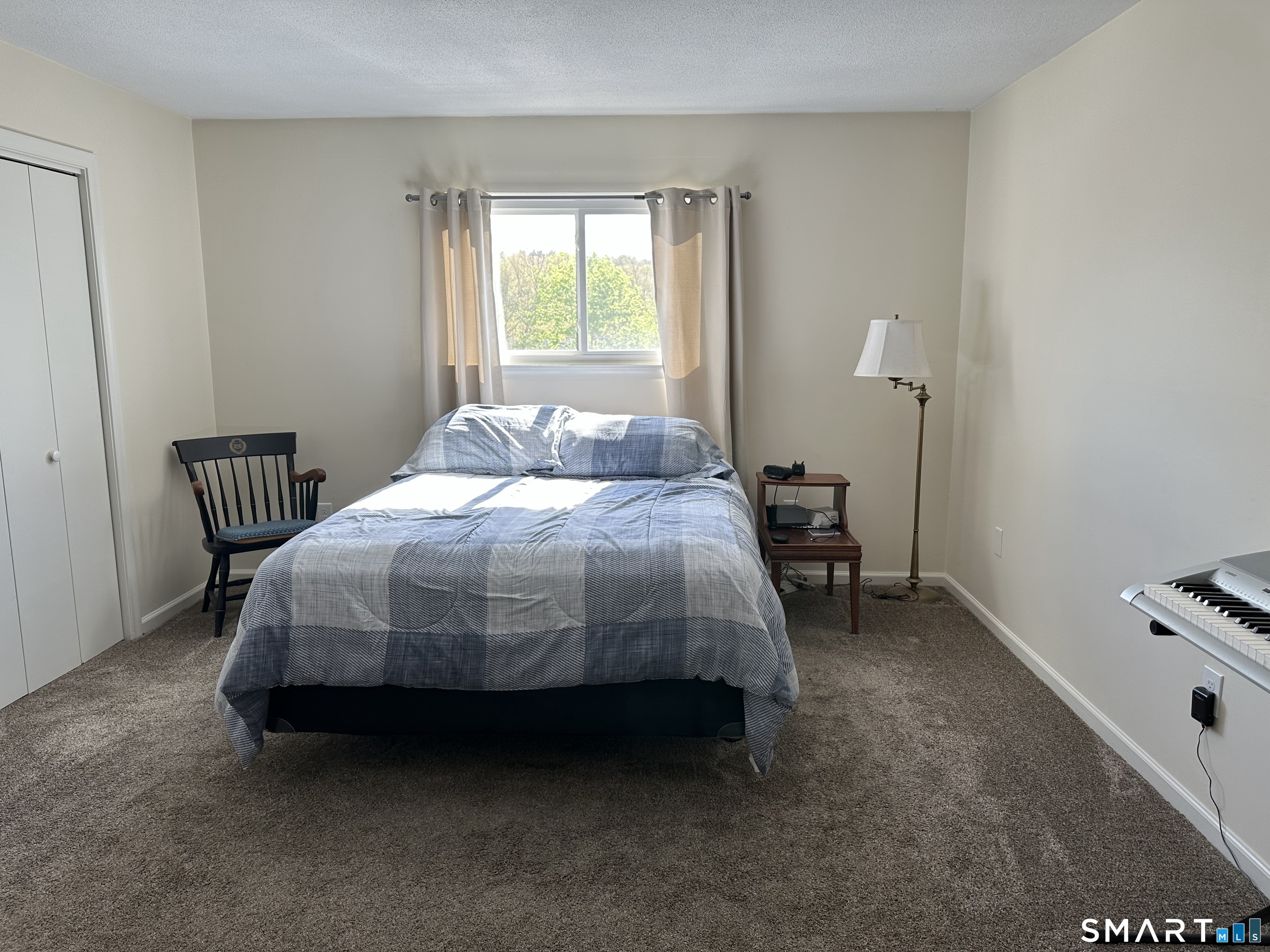 208 Timber Lane Canton CT 06019
