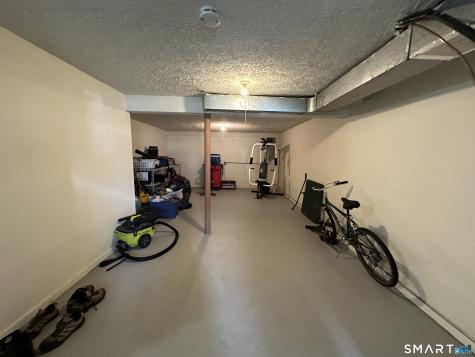 208 Timber Lane Canton CT 06019