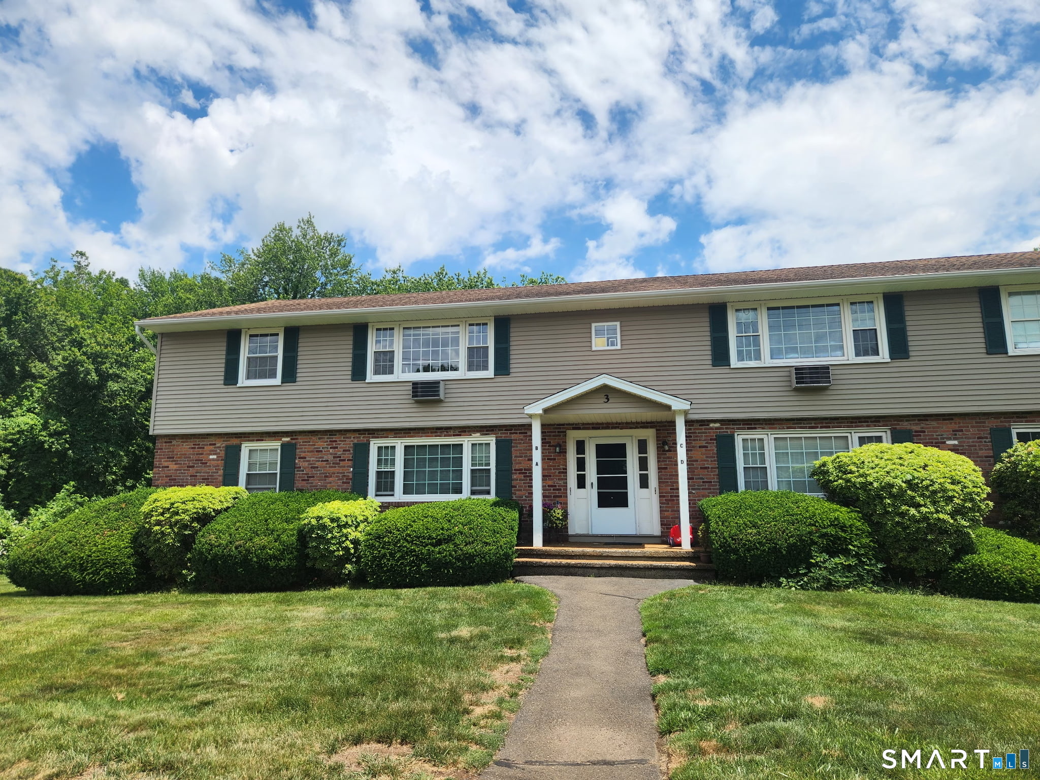 1789 Foxon Road North Branford CT 06471