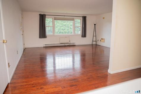 1789 Foxon Road North Branford CT 06471