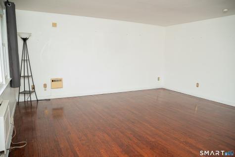 1789 Foxon Road North Branford CT 06471