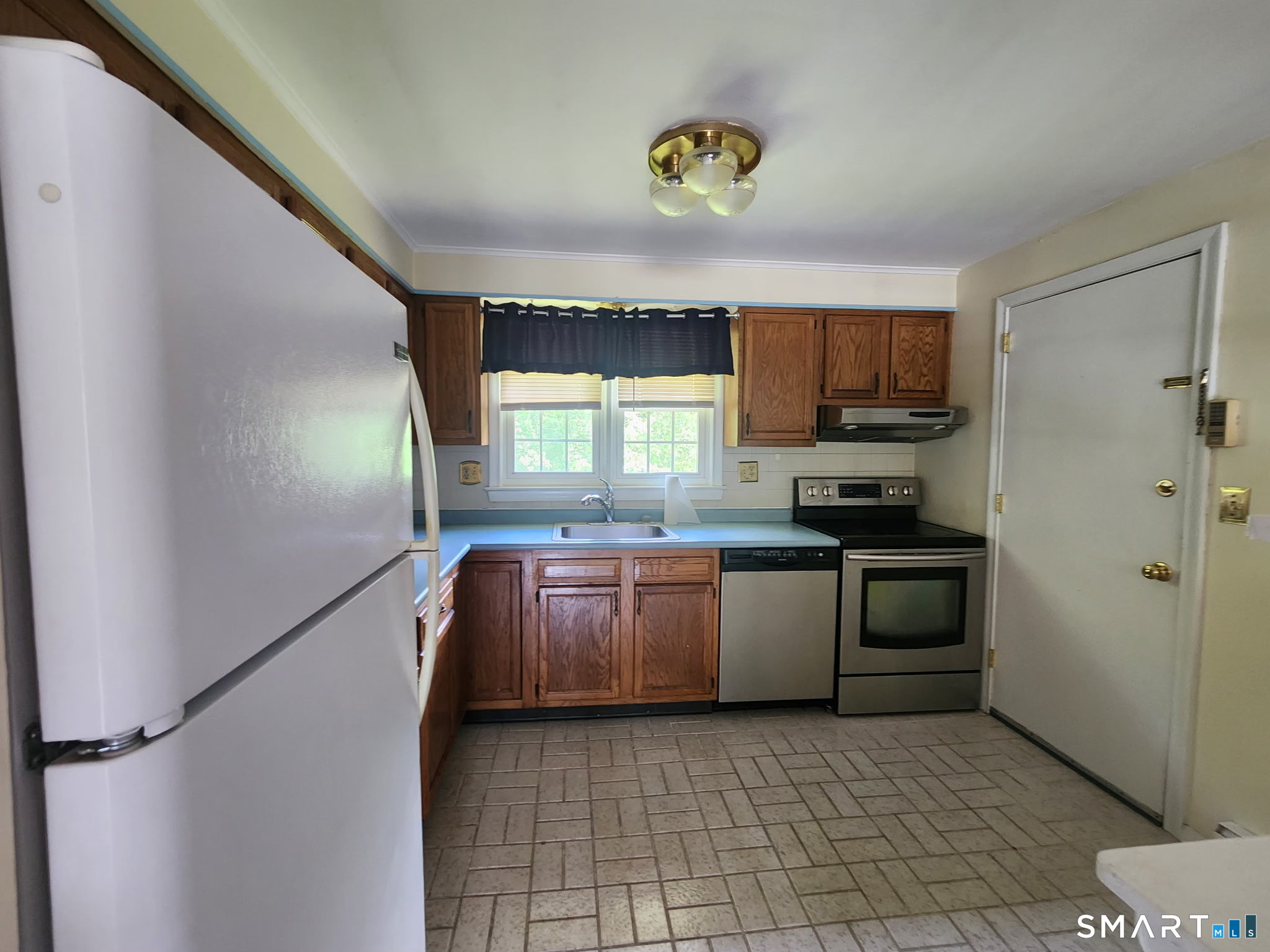 1789 Foxon Road North Branford CT 06471