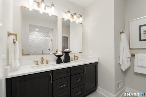 13 Walden Court Danbury CT 06810