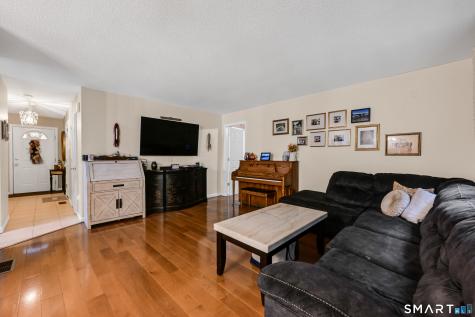 135 New Britain Avenue Plainville CT 06062
