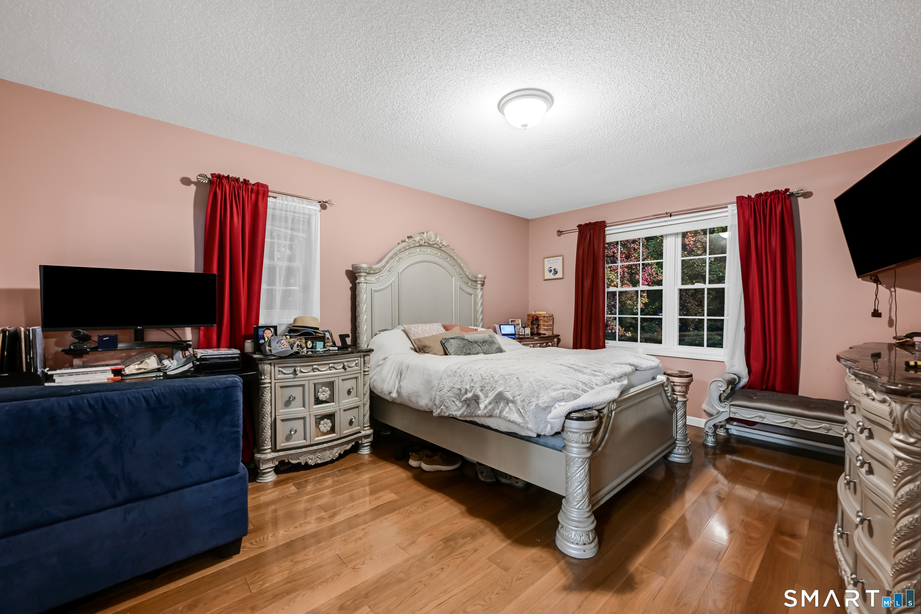 135 New Britain Avenue Plainville CT 06062