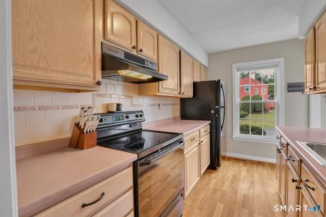 4 Riverview Drive East Windsor CT 06088