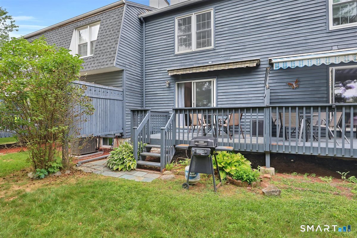 4 Riverview Drive East Windsor CT 06088