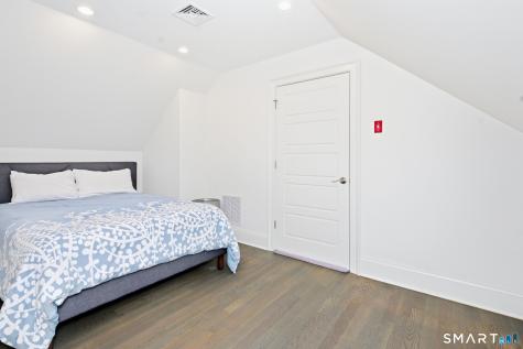 159 Colonial Road Stamford CT 06906