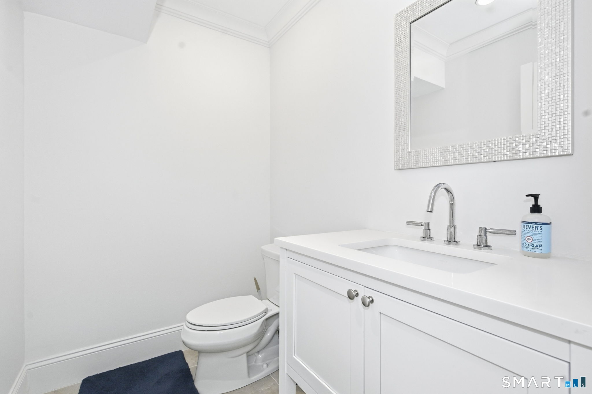 159 Colonial Road Stamford CT 06906