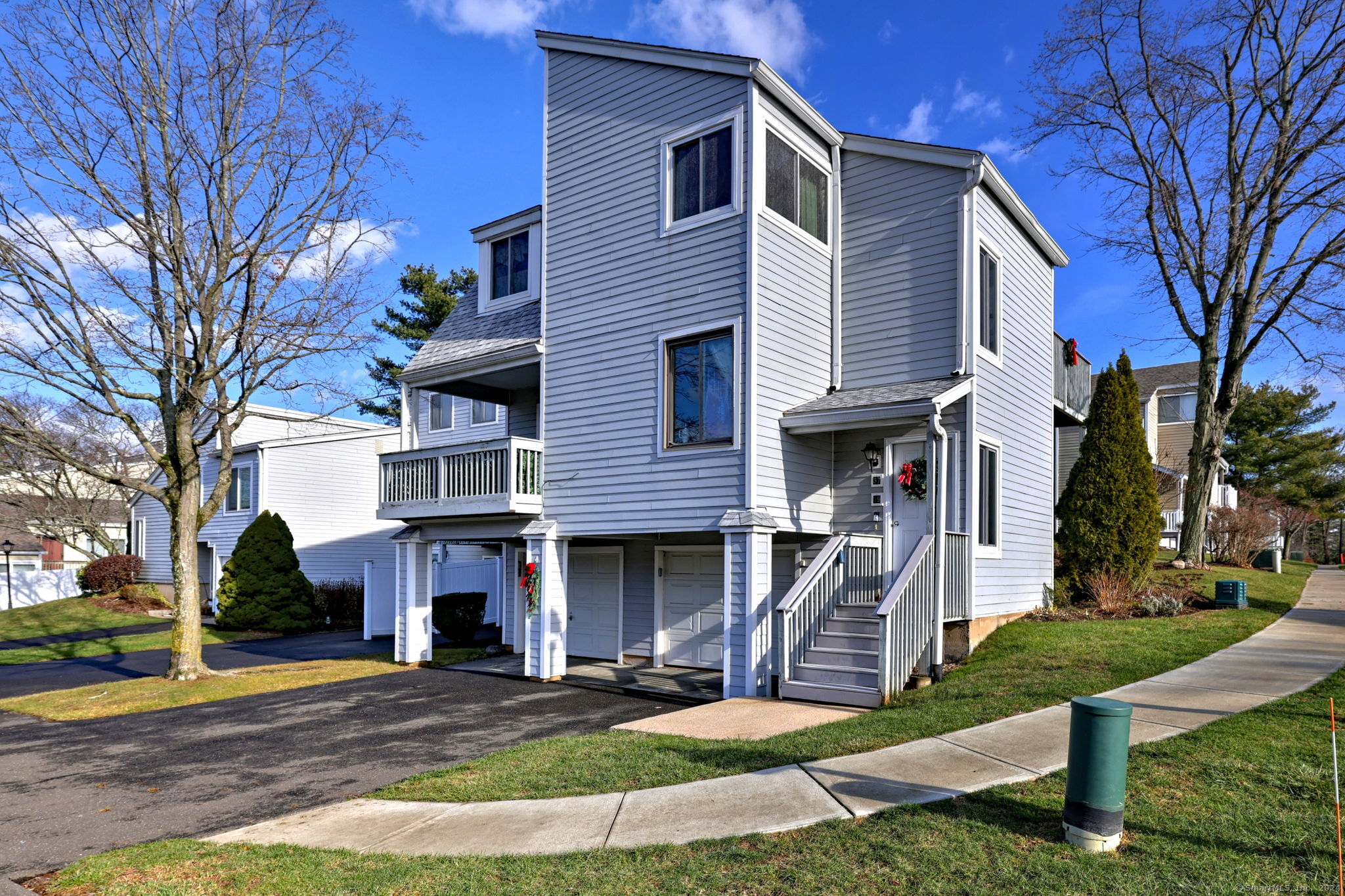 37 Peddlars Drive Branford CT 06405