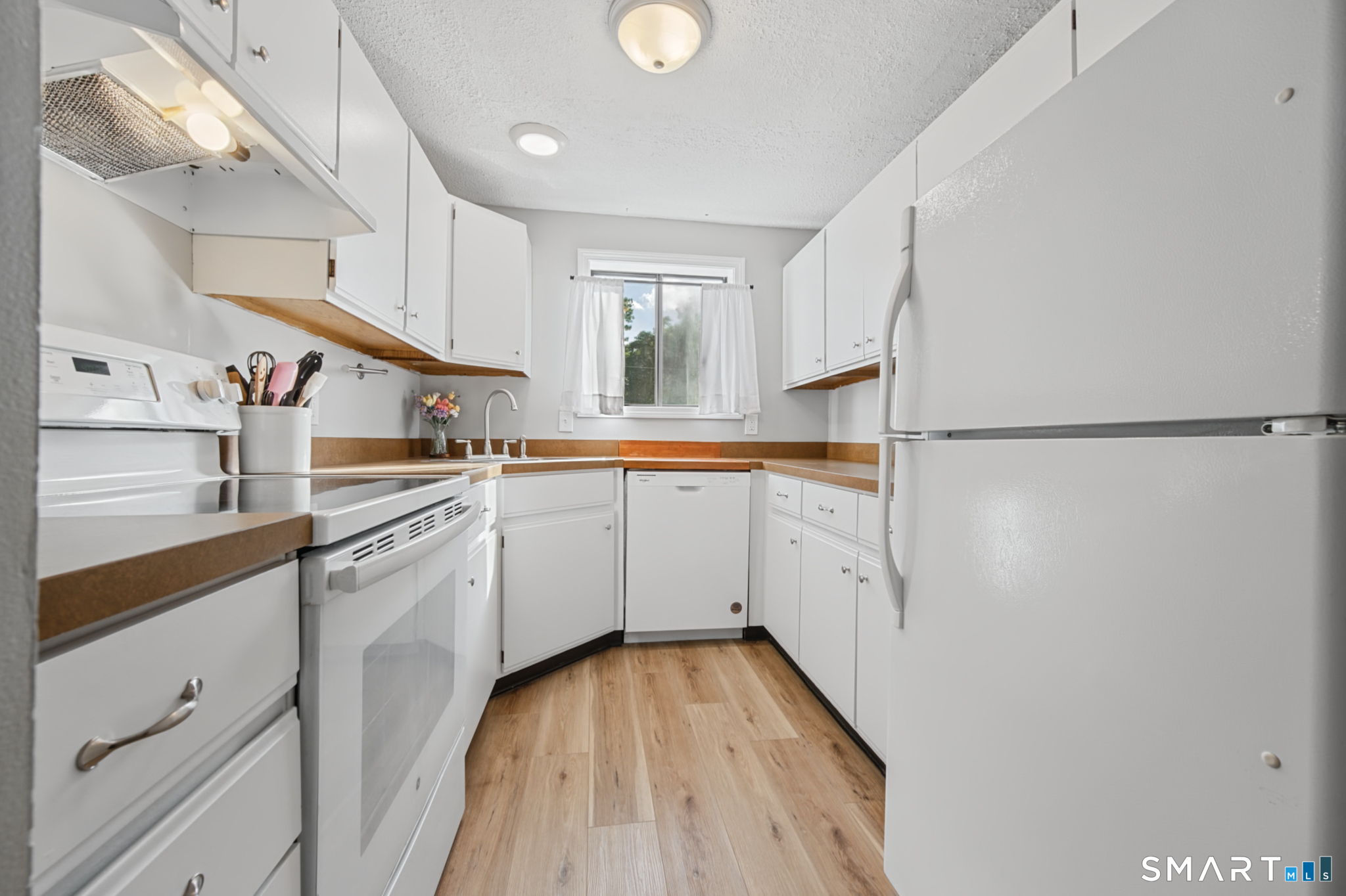 33 Baxter Road Willington CT 06279