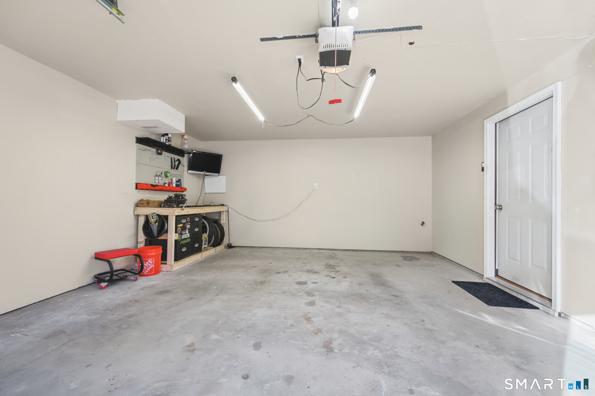 33 Baxter Road Willington CT 06279