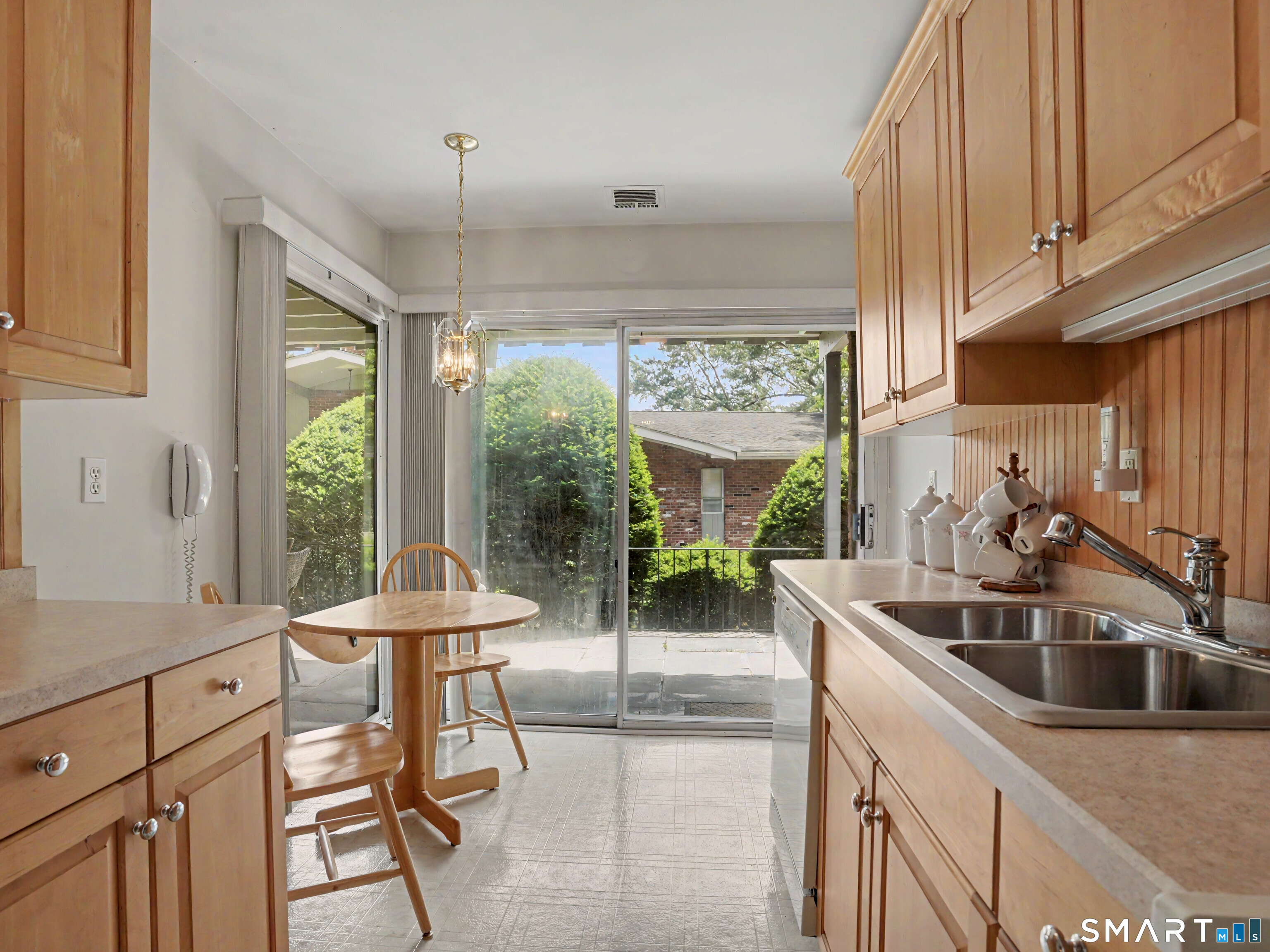 18 Southport Woods Drive Fairfield CT 06890