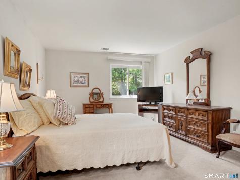 18 Southport Woods Drive Fairfield CT 06890