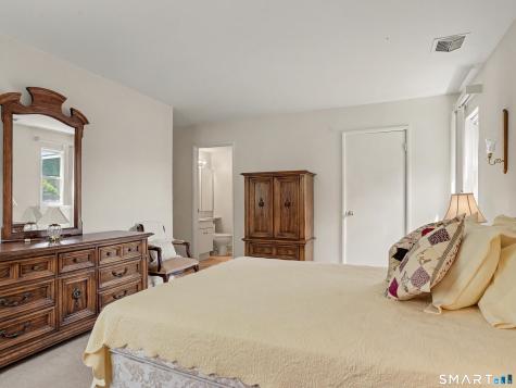 18 Southport Woods Drive Fairfield CT 06890