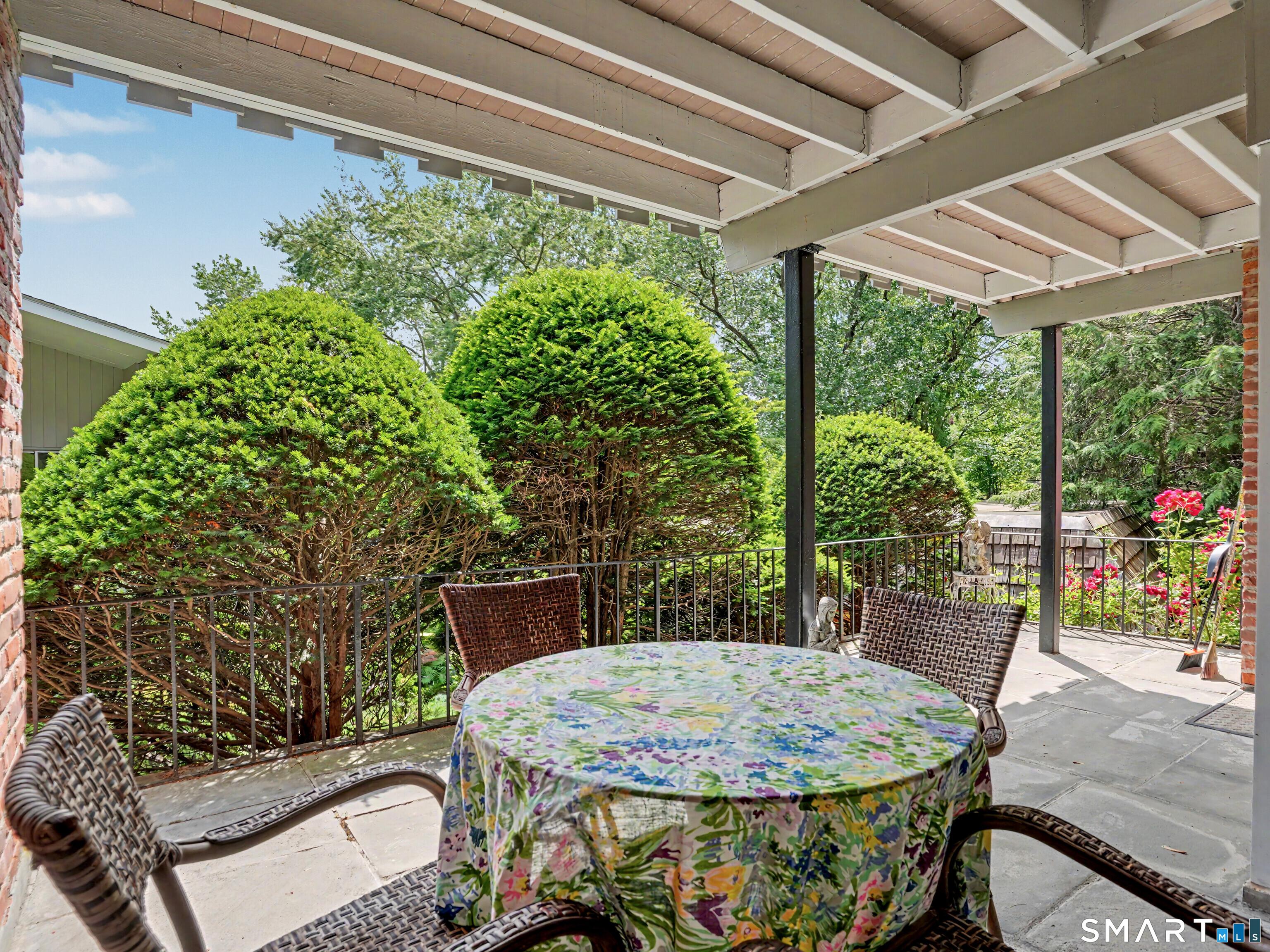 18 Southport Woods Drive Fairfield CT 06890