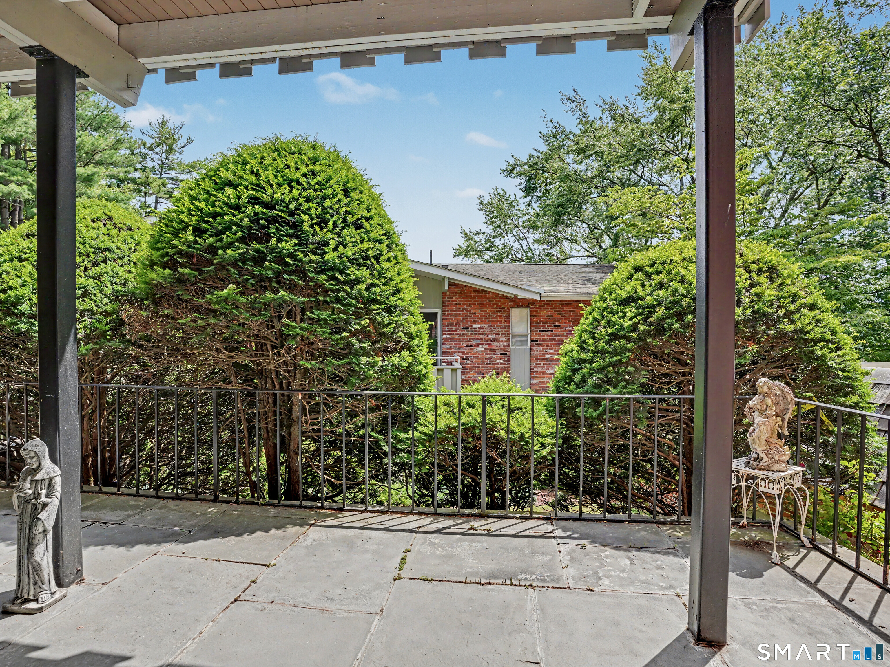 18 Southport Woods Drive Fairfield CT 06890